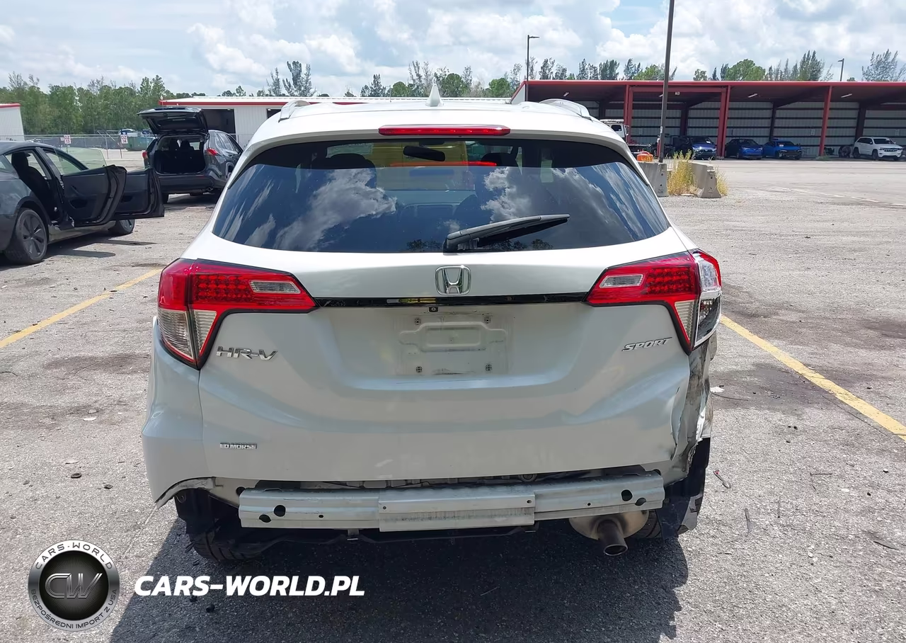 2021 Honda Hr-V 2Wd Sport VIN:3CZRU5H10MM734690 - 17
