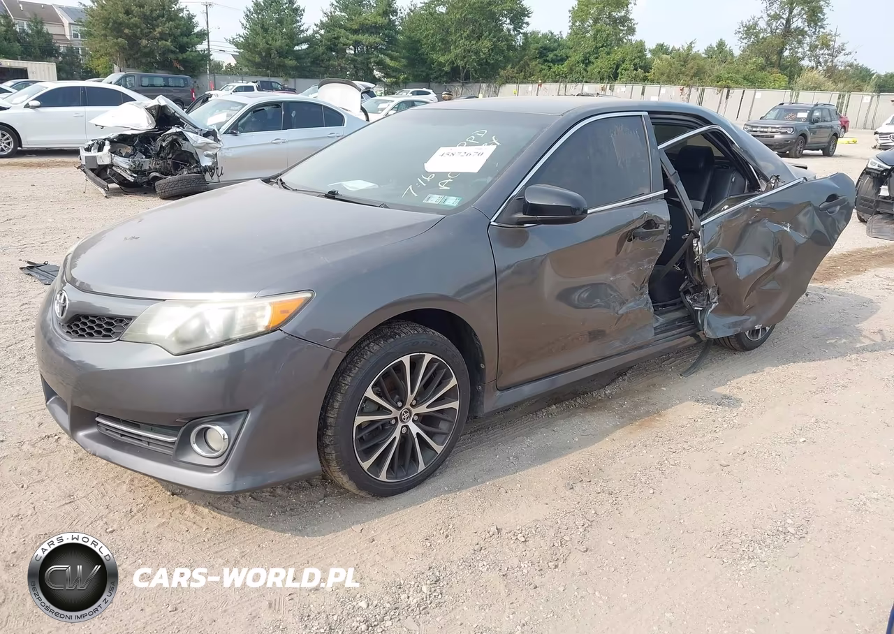 2014 Toyota Camry Se VIN:4T1BF1FK5EU810810 - 2