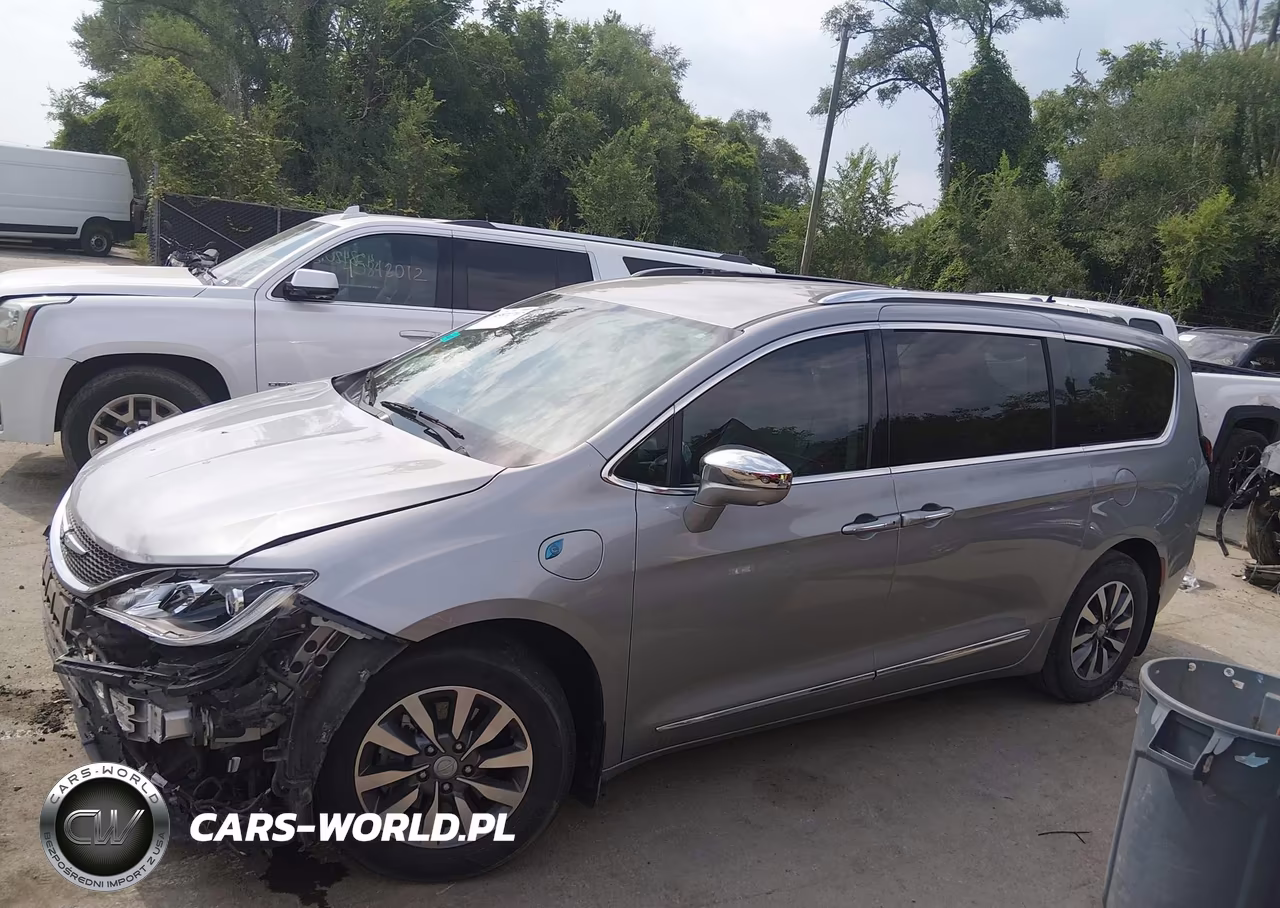 2020 Chrysler Pacifica Hybrid Limited VIN:2C4RC1N78LR288211 - 15
