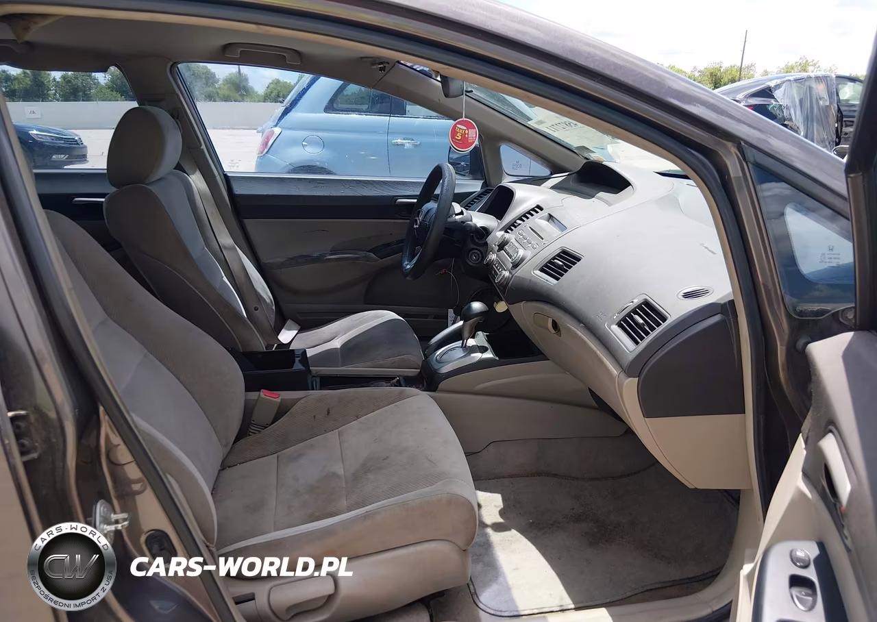 2011 Honda Civic Lx VIN:2HGFA1F5XBH524143 - 5