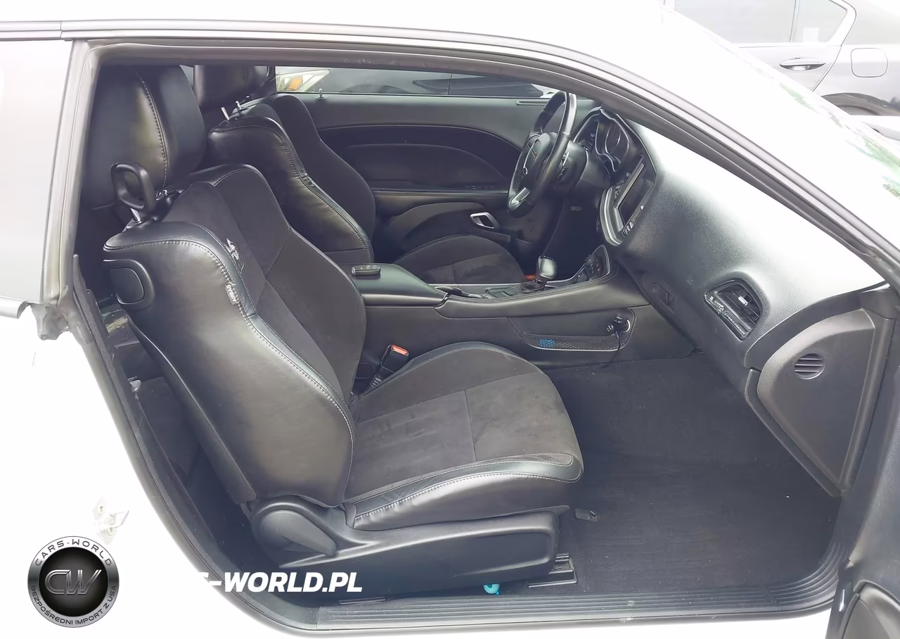 2019 Dodge Challenger R-T Scat Pack VIN:2C3CDZFJ4KH596481 - 5
