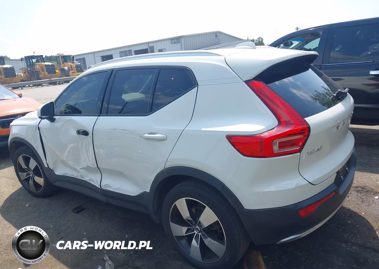 2020 Volvo Xc40 T5 Momentum VIN:YV4162UK9L2194219 - 14