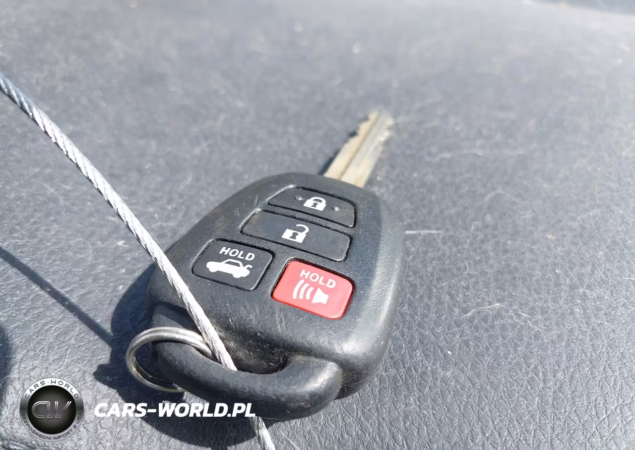 2016 Toyota Corolla Le VIN:5YFBURHE5GP373701 - 11