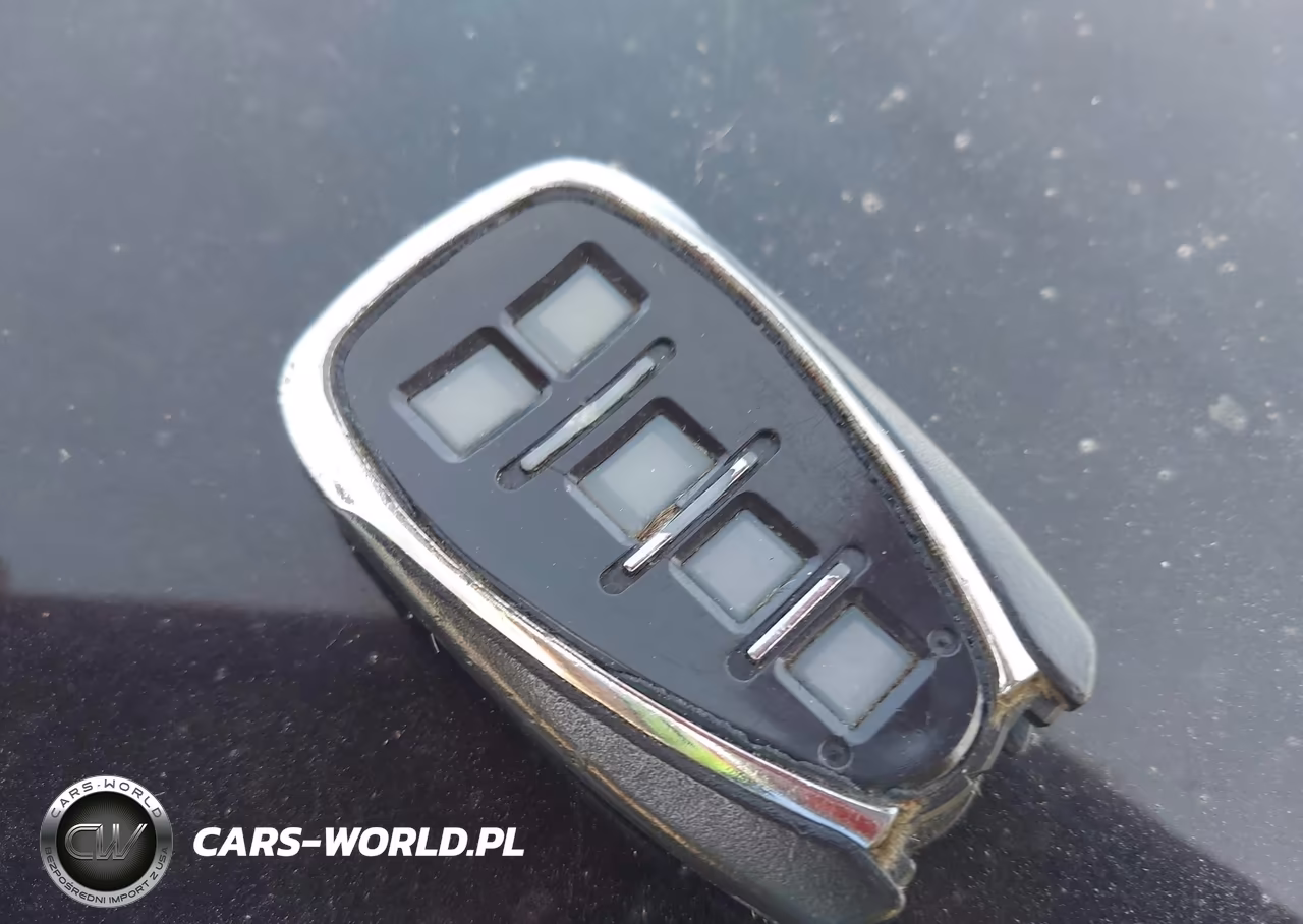 2020 Chevrolet Malibu Fwd Premier VIN:1G1ZE5SX8LF009975 - 11