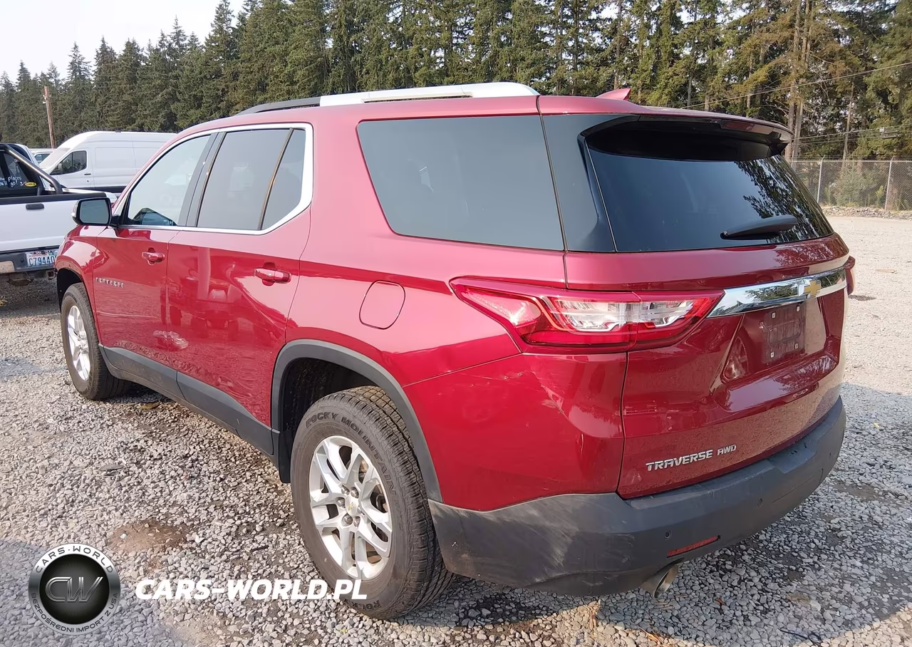 2018 Chevrolet Traverse Lt Cloth VIN:1GNEVGKW5JJ196909 - 3