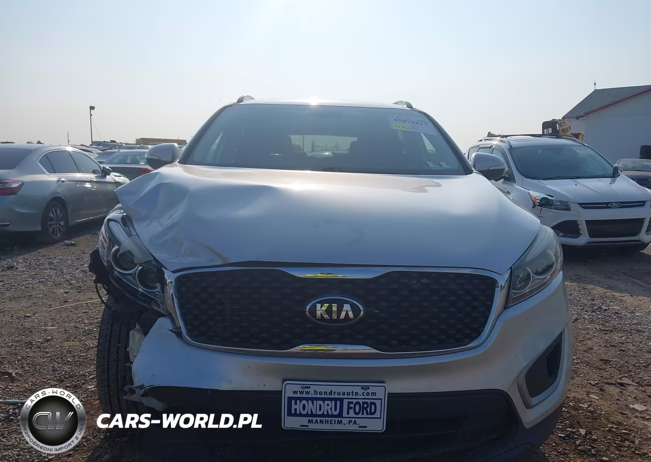 2018 Kia Sorento 3.3L Lx VIN:5XYPGDA50JG364264 - 12