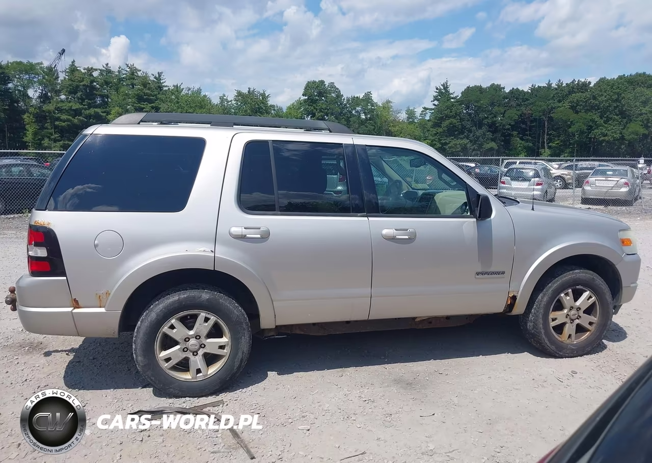 2007 Ford Explorer Xlt VIN:1FMEU73E87UB43366 - 13