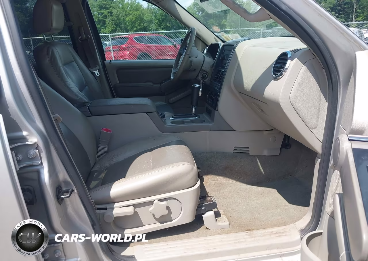 2007 Ford Explorer Xlt VIN:1FMEU73E87UB43366 - 5