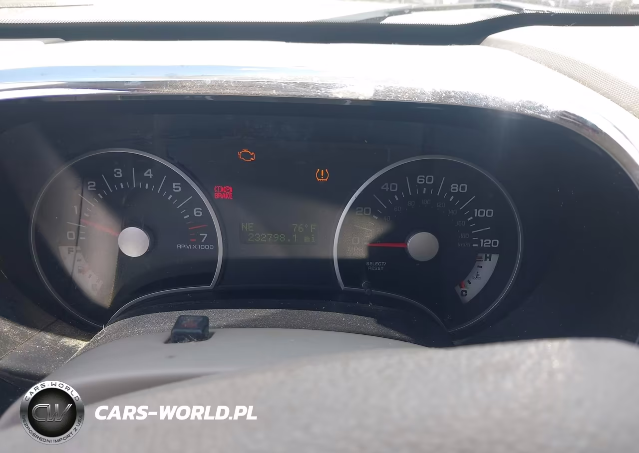 2007 Ford Explorer Xlt VIN:1FMEU73E87UB43366 - 7