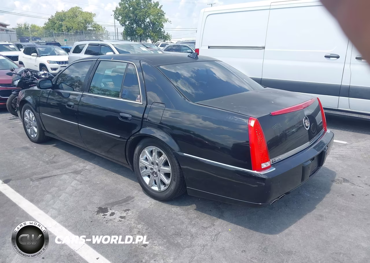 2011 Cadillac Dts Premium Collection VIN:1G6KH5E69BU149355 - 3