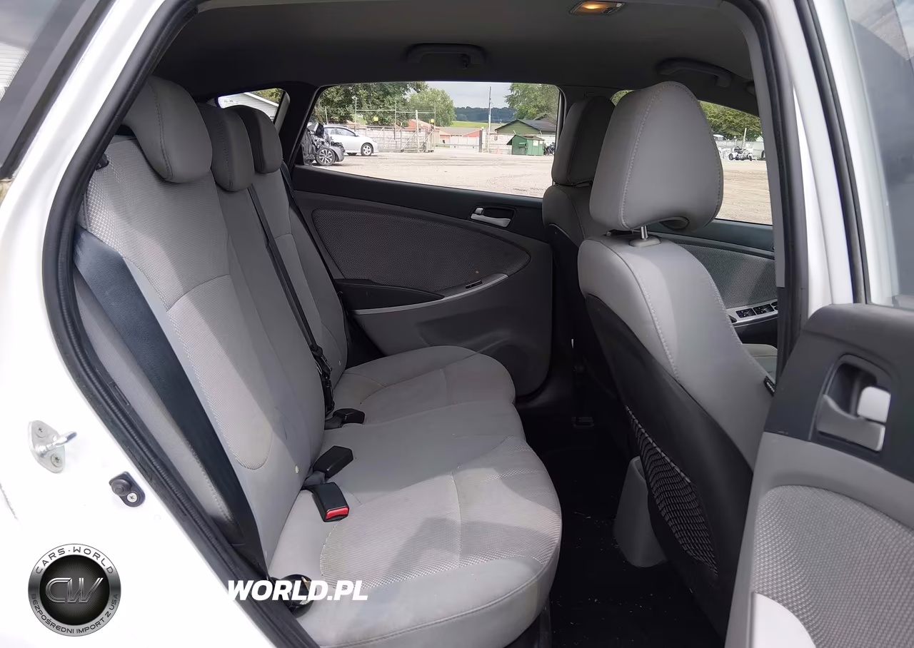 2014 Hyundai Accent Gs VIN:KMHCT5AE6EU176445 - 8
