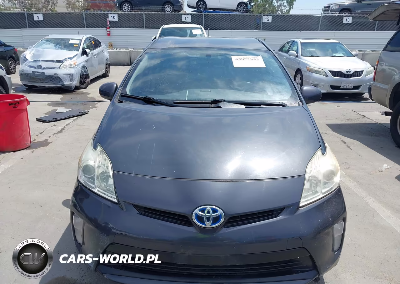 2014 Toyota Prius Two VIN:JTDKN3DU8E0371181 - 12