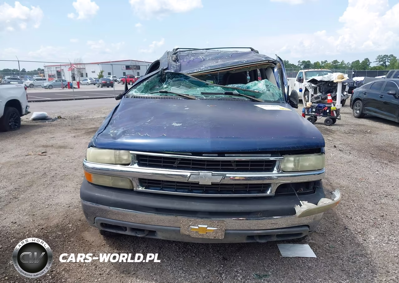 2002 Chevrolet Tahoe Ls VIN:1GNEC13V22J299795 - 13