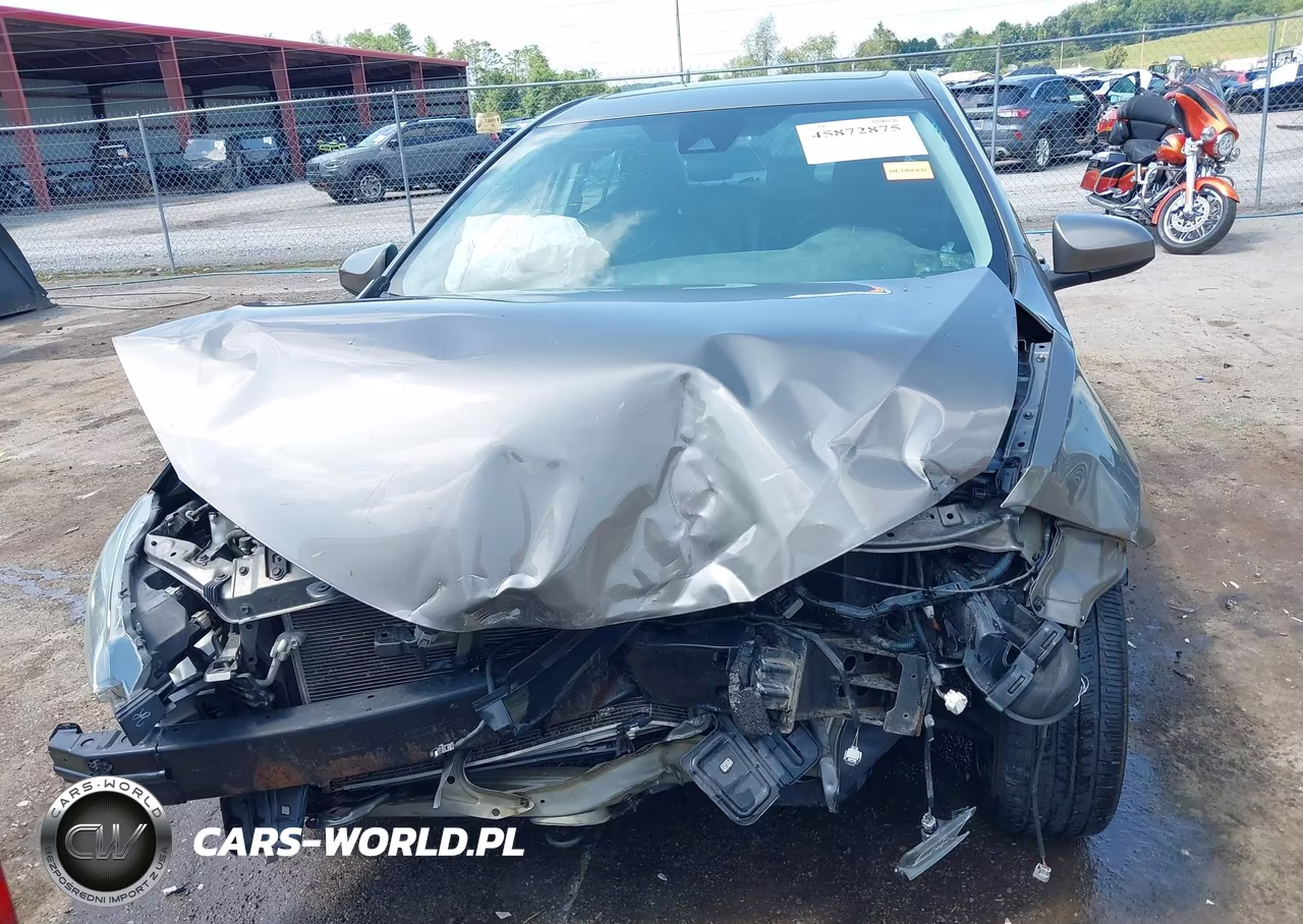 2018 Toyota Corolla Xle VIN:2T1BURHE5JC014808 - 13