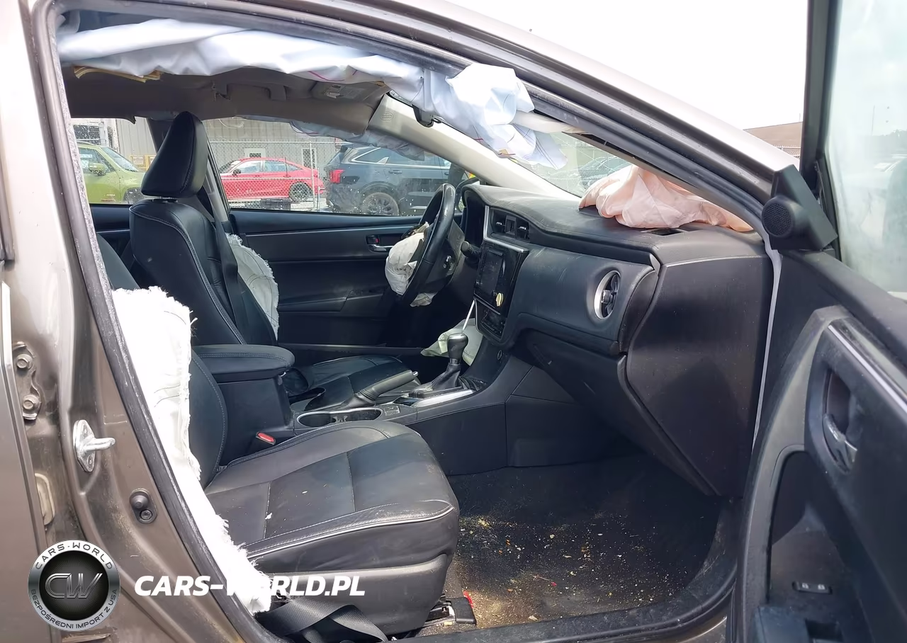 2018 Toyota Corolla Xle VIN:2T1BURHE5JC014808 - 5