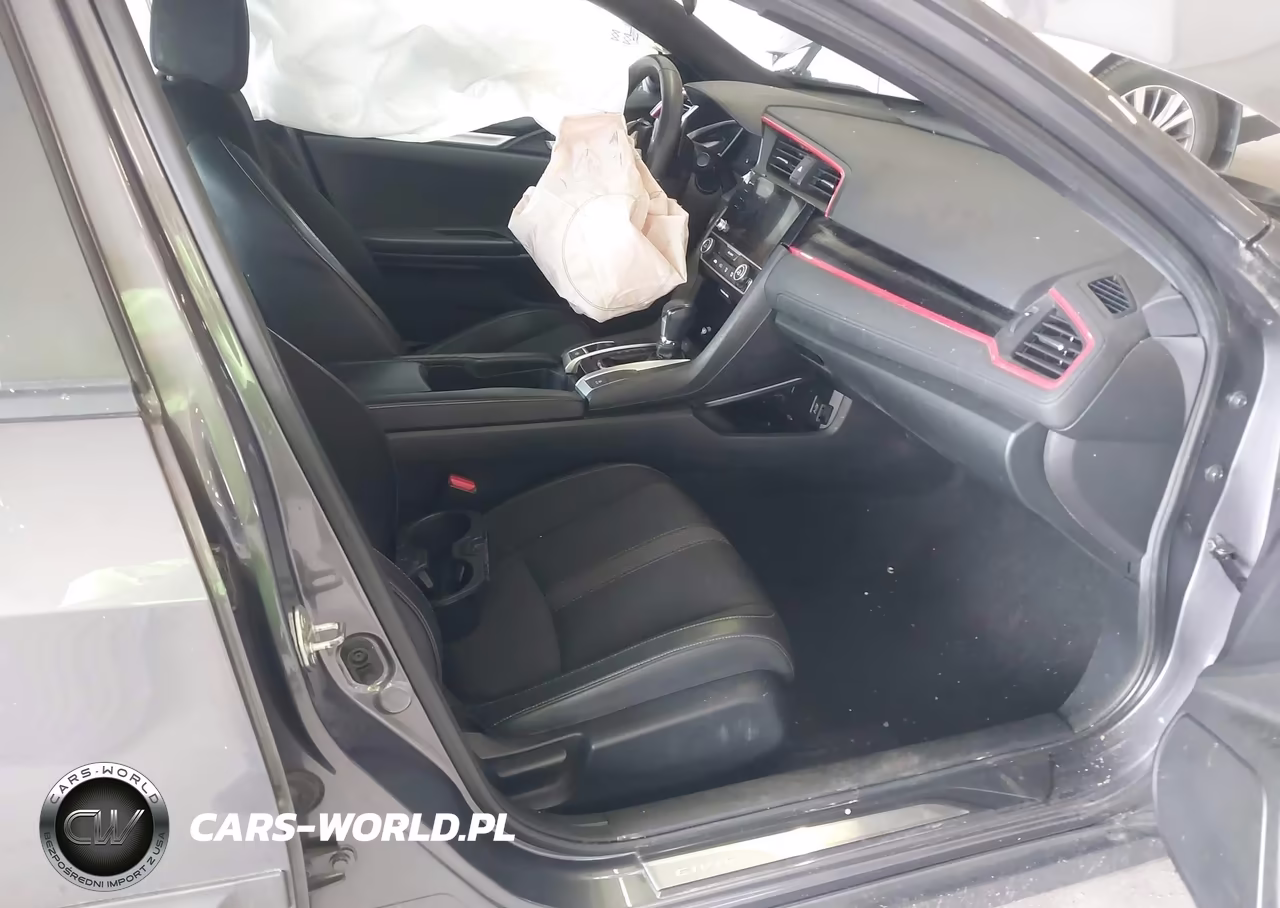 2019 Honda Civic Sport VIN:19XFC2F89KE008943 - 5