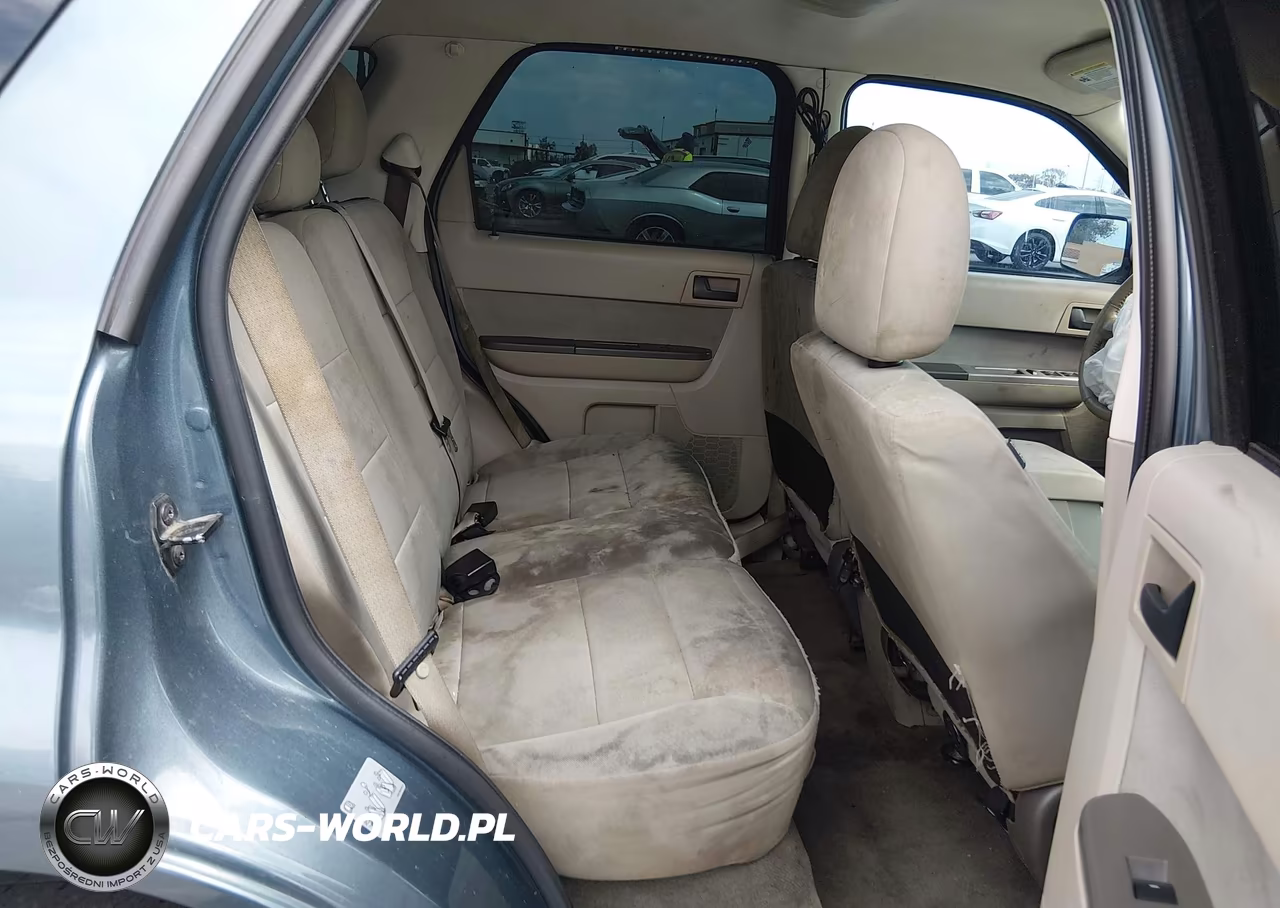 2010 Ford Escape Xlt VIN:1FMCU0D72AKC61902 - 8