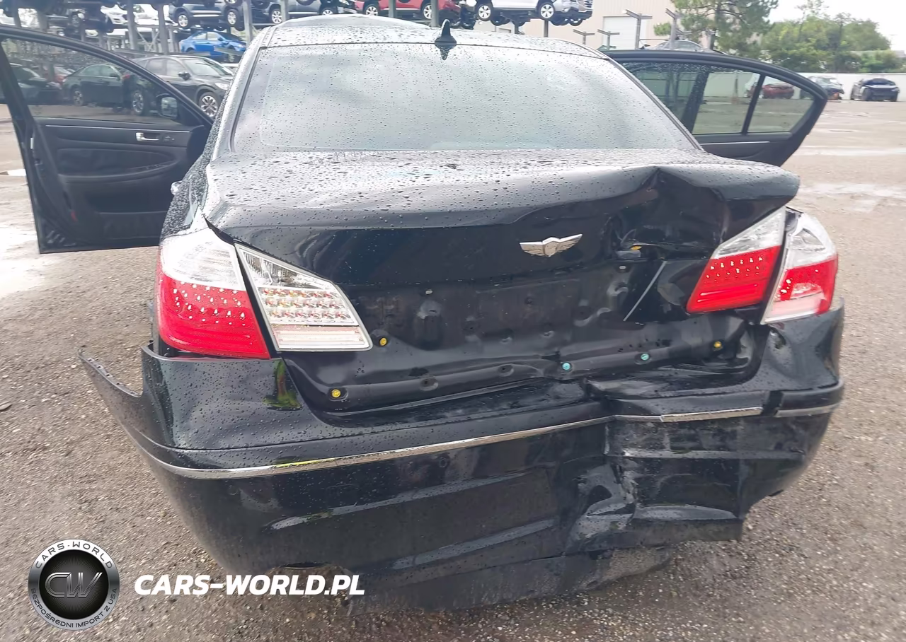 2011 Hyundai Genesis 4.6 VIN:KMHGC4DF8BU126514 - 6