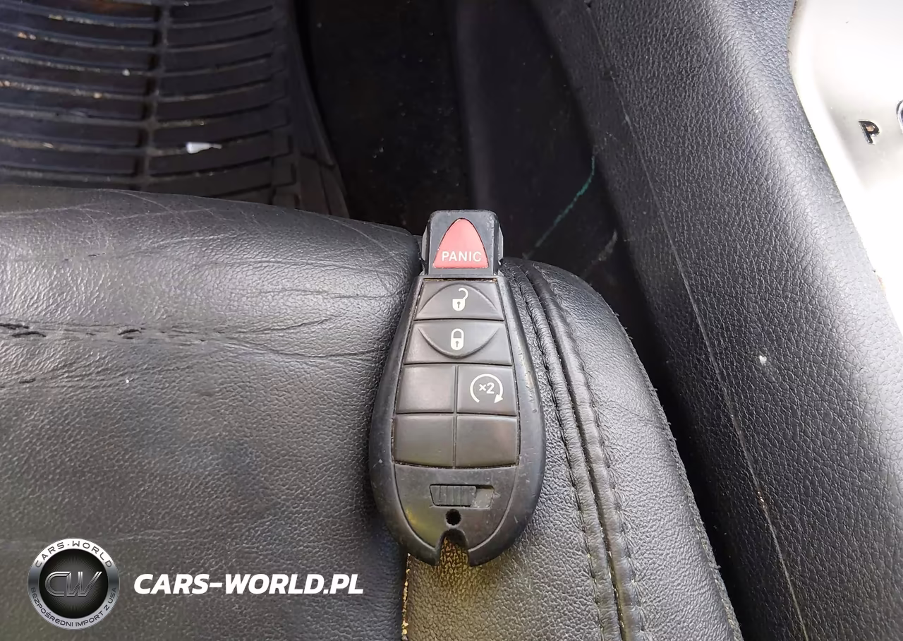 2012 Jeep Grand Cherokee Laredo VIN:1C4RJEAG1CC142759 - 11