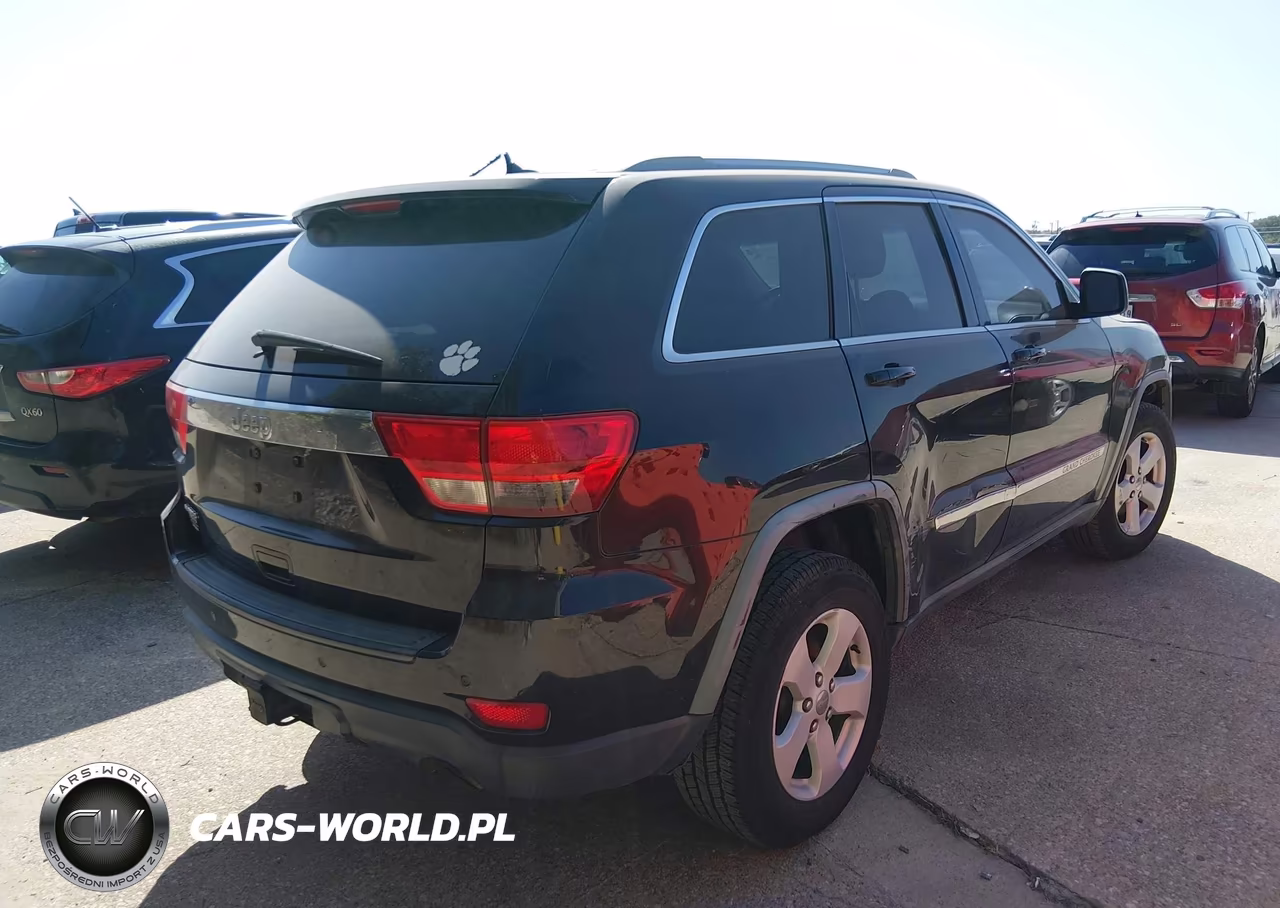 2012 Jeep Grand Cherokee Laredo VIN:1C4RJEAG1CC142759 - 4