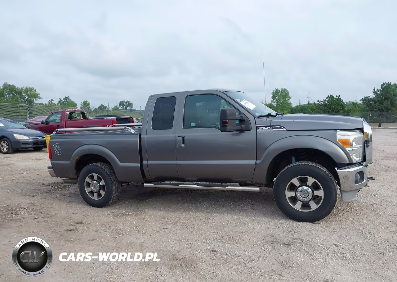 2011 Ford F-250 Lariat VIN:1FT7X2B60BEC39545 - 13