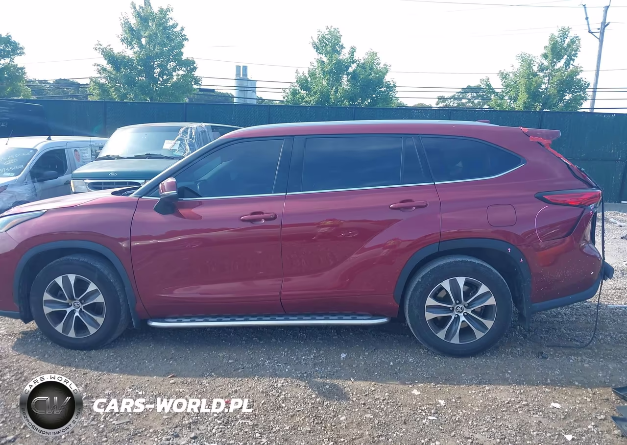 2022 Toyota Highlander Xle VIN:5TDHZRBH6NS214477 - 14