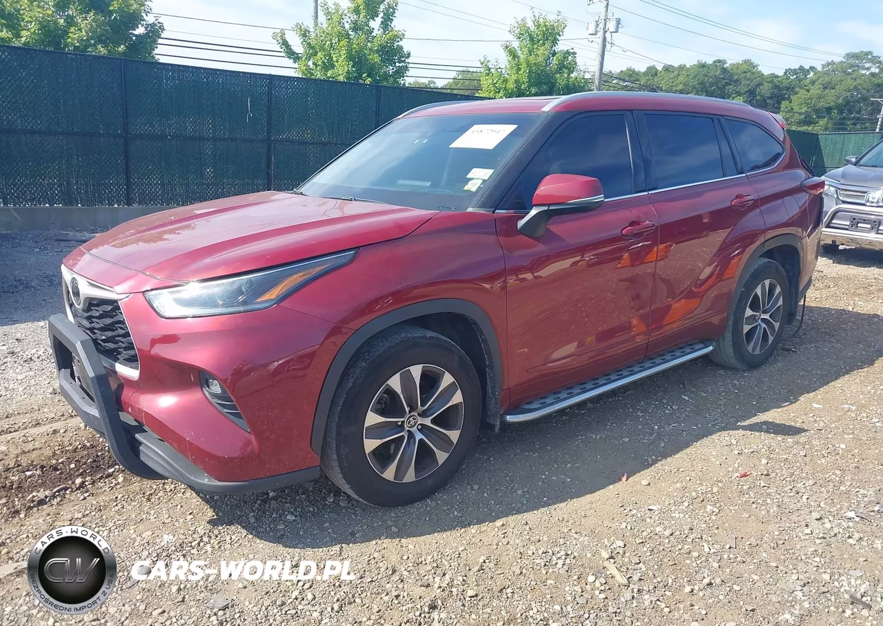 2022 Toyota Highlander Xle VIN:5TDHZRBH6NS214477 - 2