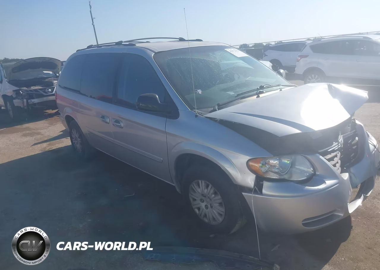 2007 Chrysler Town & Country Lx