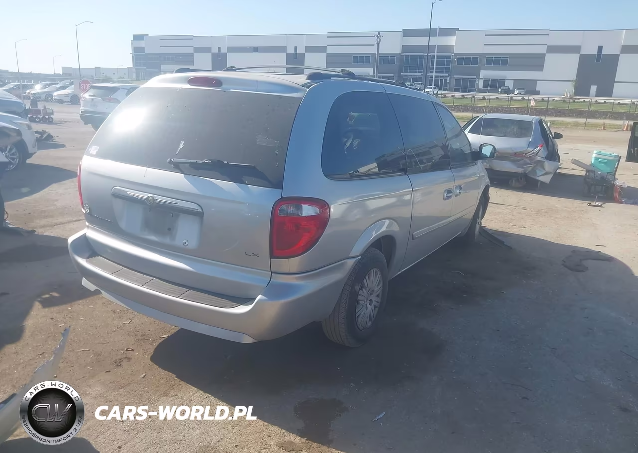 2007 Chrysler Town & Country Lx VIN:2A4GP44R17R146699 - 4