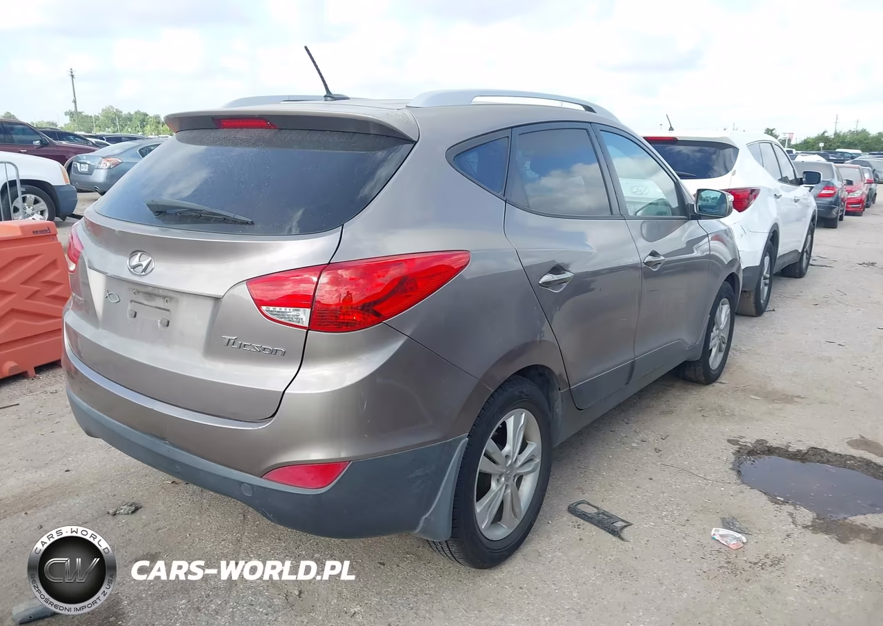 2013 Hyundai Tucson Gls VIN:KM8JU3AC3DU669750 - 4