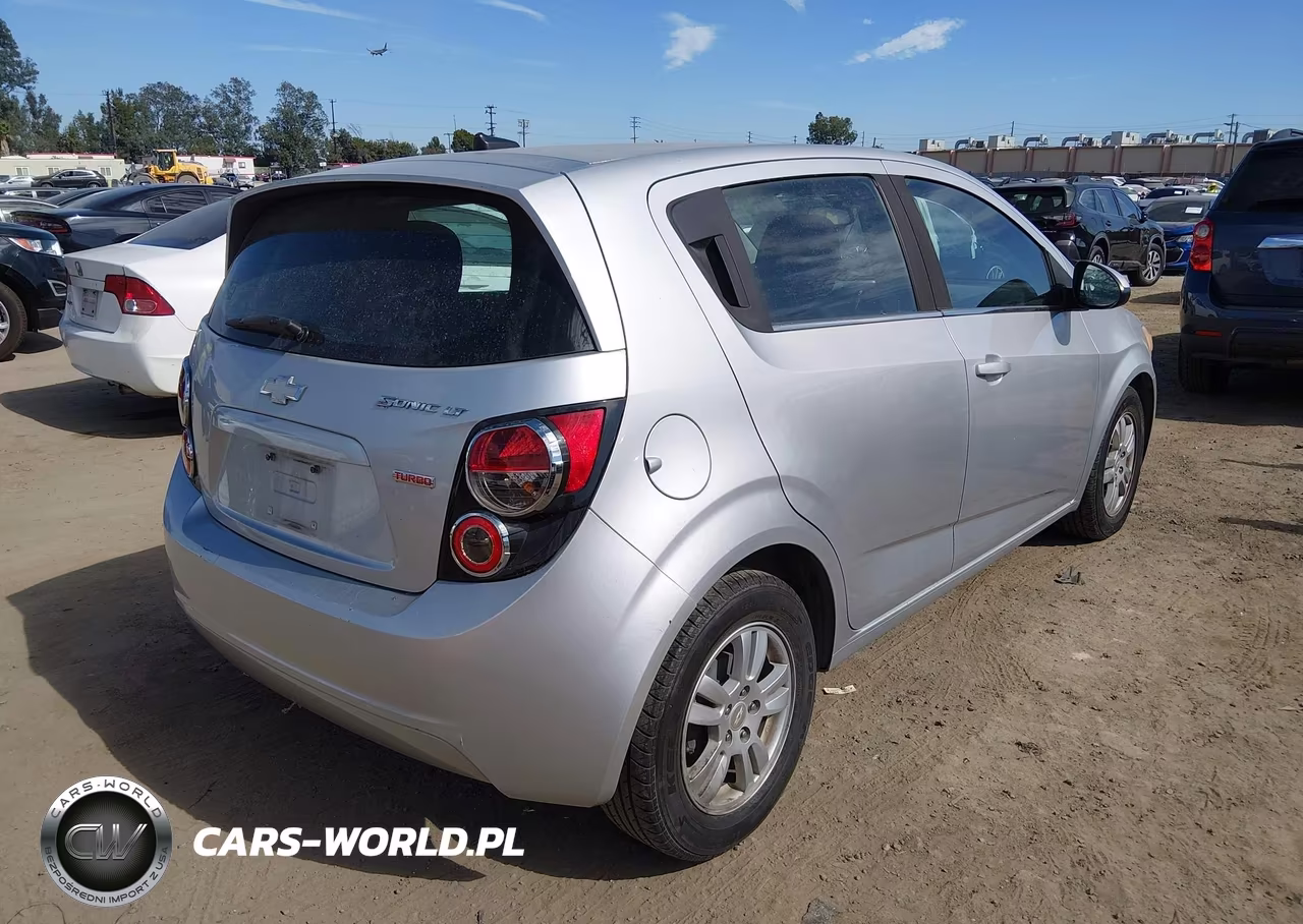 2012 Chevrolet Sonic Lt VIN:1G1JC6SB5C4212900 - 4