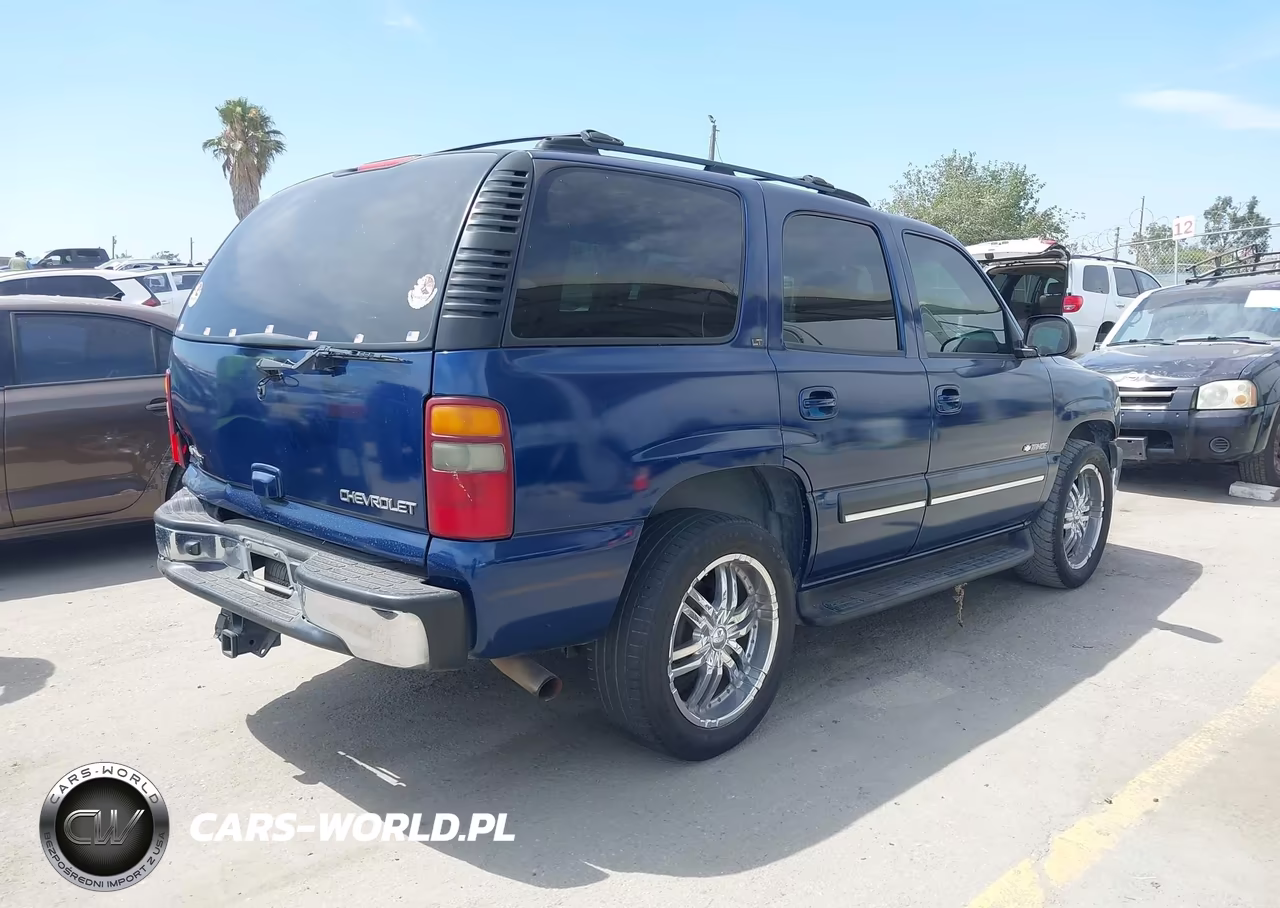 2003 Chevrolet Tahoe Lt VIN:1GNEC13T23J319110 - 4