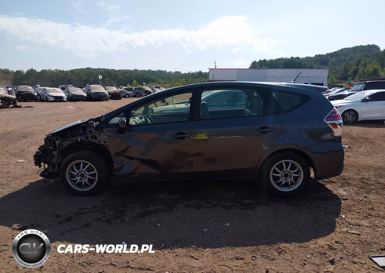 2016 Toyota Prius V Four VIN:JTDZN3EU6GJ041100 - 15