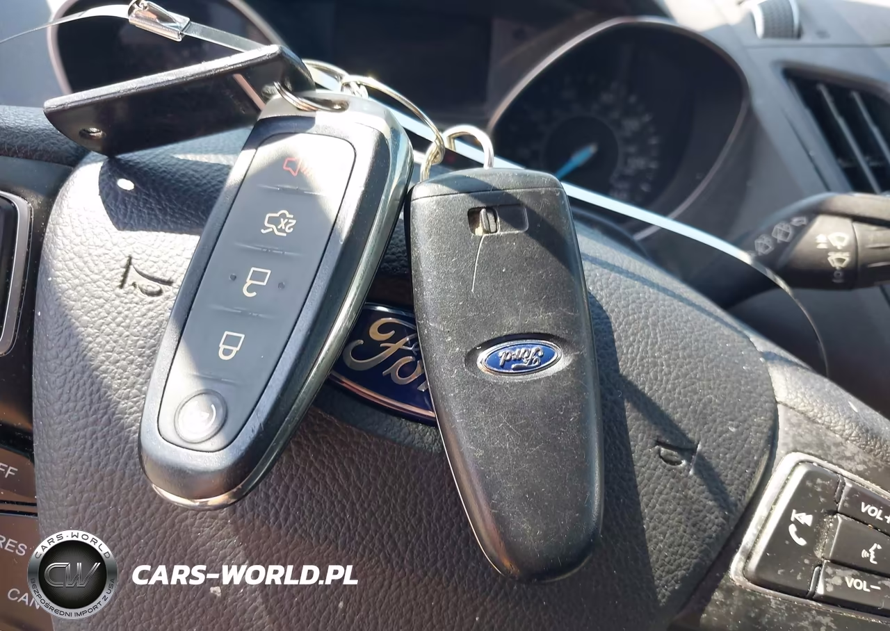2019 Ford Escape Se VIN:1FMCU0GD0KUA03062 - 11