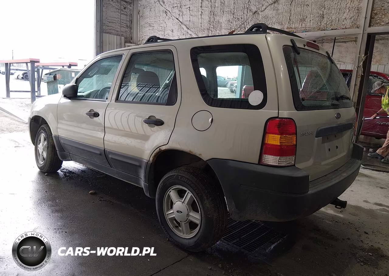 2004 Ford Escape Xls VIN:1FMCU92194KB25337 - 3