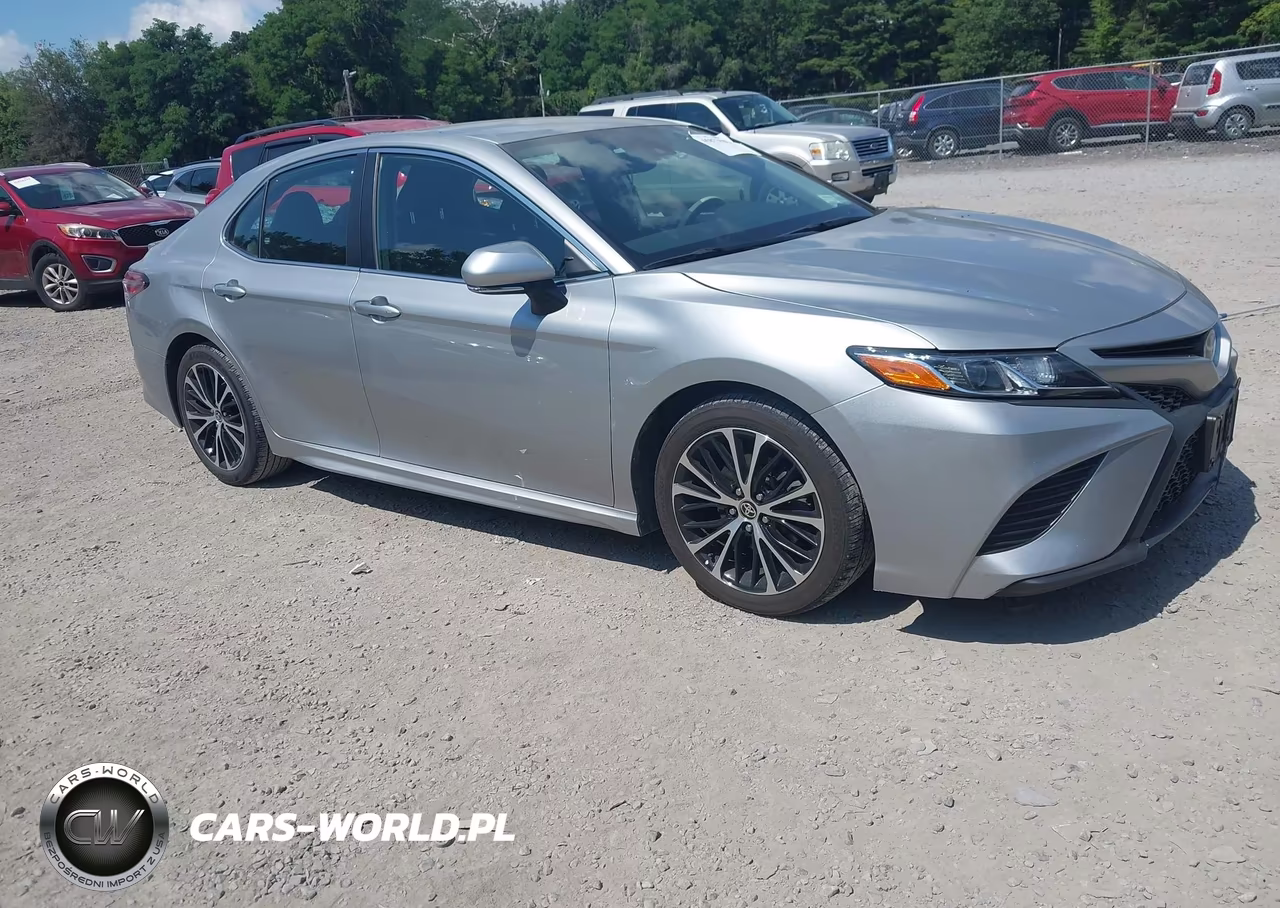 2020 Toyota Camry Se Awd