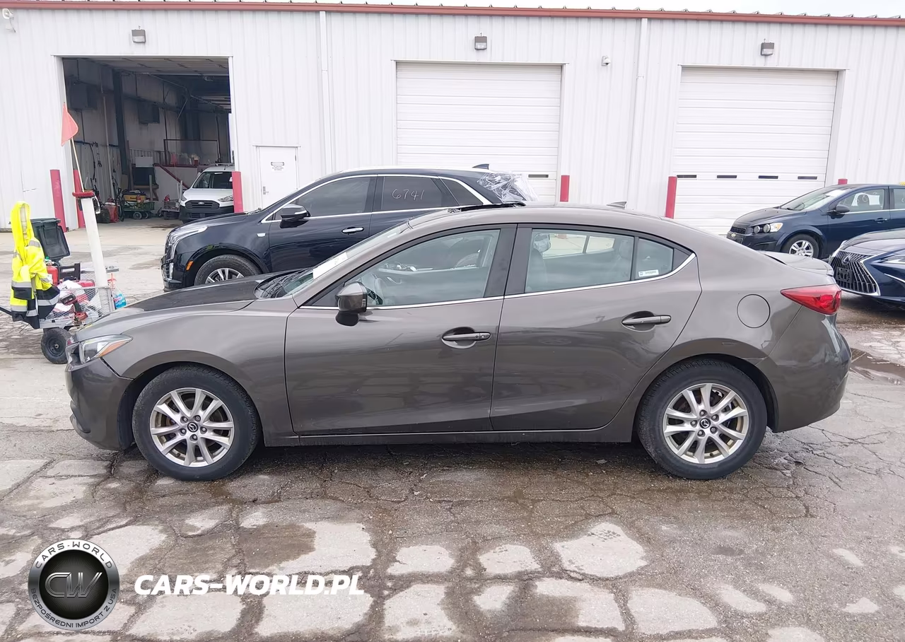2014 Mazda Mazda3 I Grand Touring VIN:JM1BM1W74E1127925 - 14