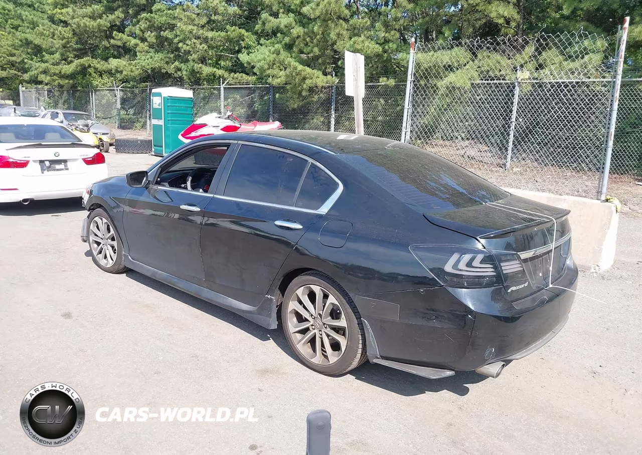 2015 Honda Accord Sport VIN:1HGCR2F55FA110516 - 3
