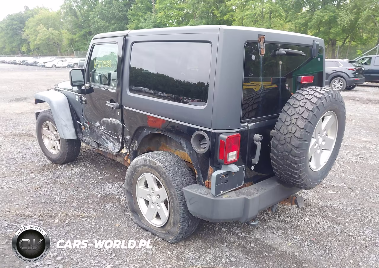 2011 Jeep Wrangler Rubicon VIN:1J4BA6D17BL527038 - 3
