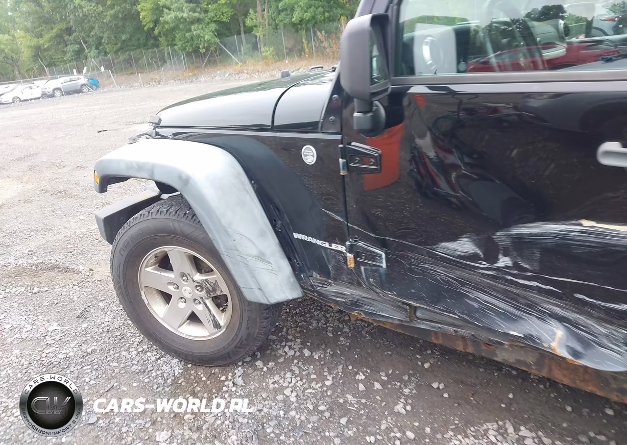 2011 Jeep Wrangler Rubicon VIN:1J4BA6D17BL527038 - 6