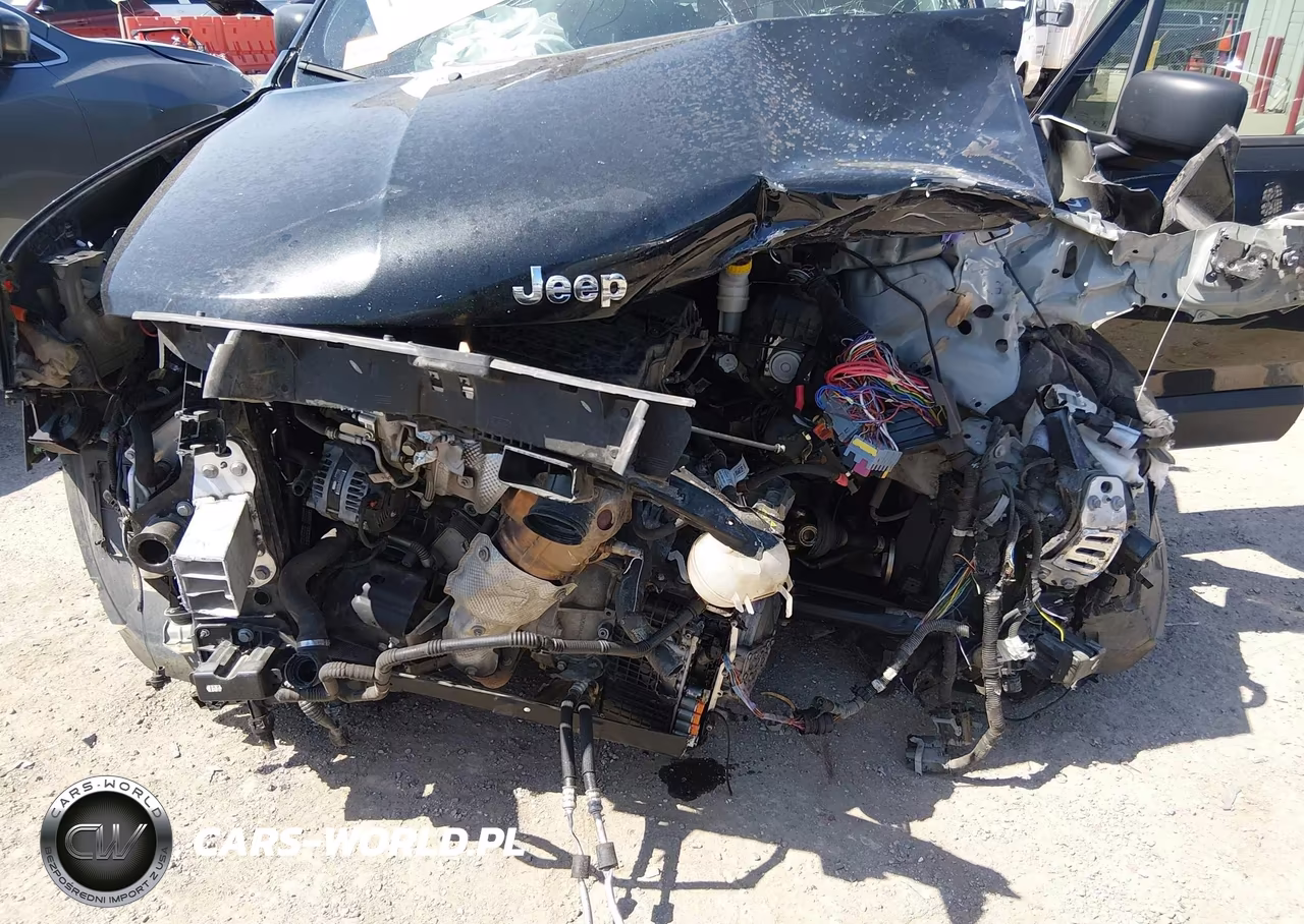 2023 Jeep Renegade Latitude 4X4 VIN:ZACNJDB17PPP34877 - 6