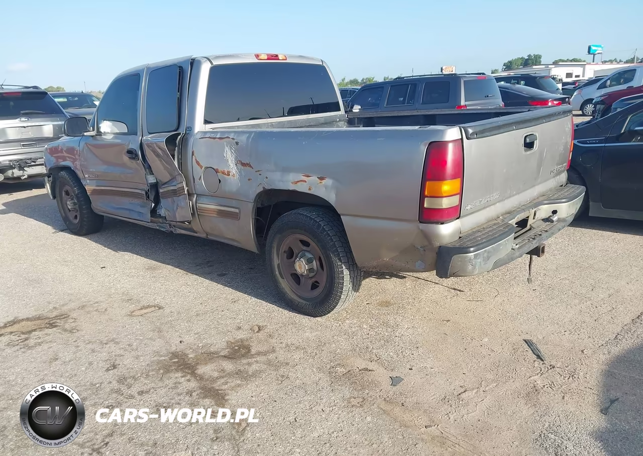 2001 Chevrolet Silverado 1500 Ls VIN:2GCEC19W711136030 - 3