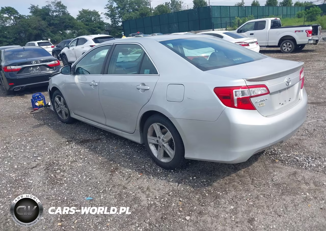 2013 Toyota Camry Se VIN:4T1BF1FK8DU721988 - 3