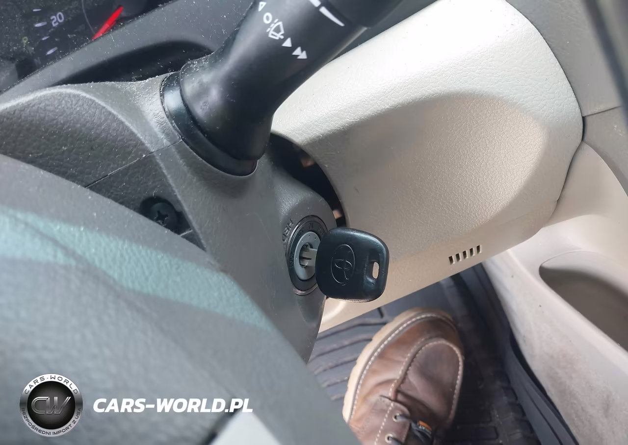 2011 Toyota Camry VIN:4T1BF3EK3BU225233 - 11