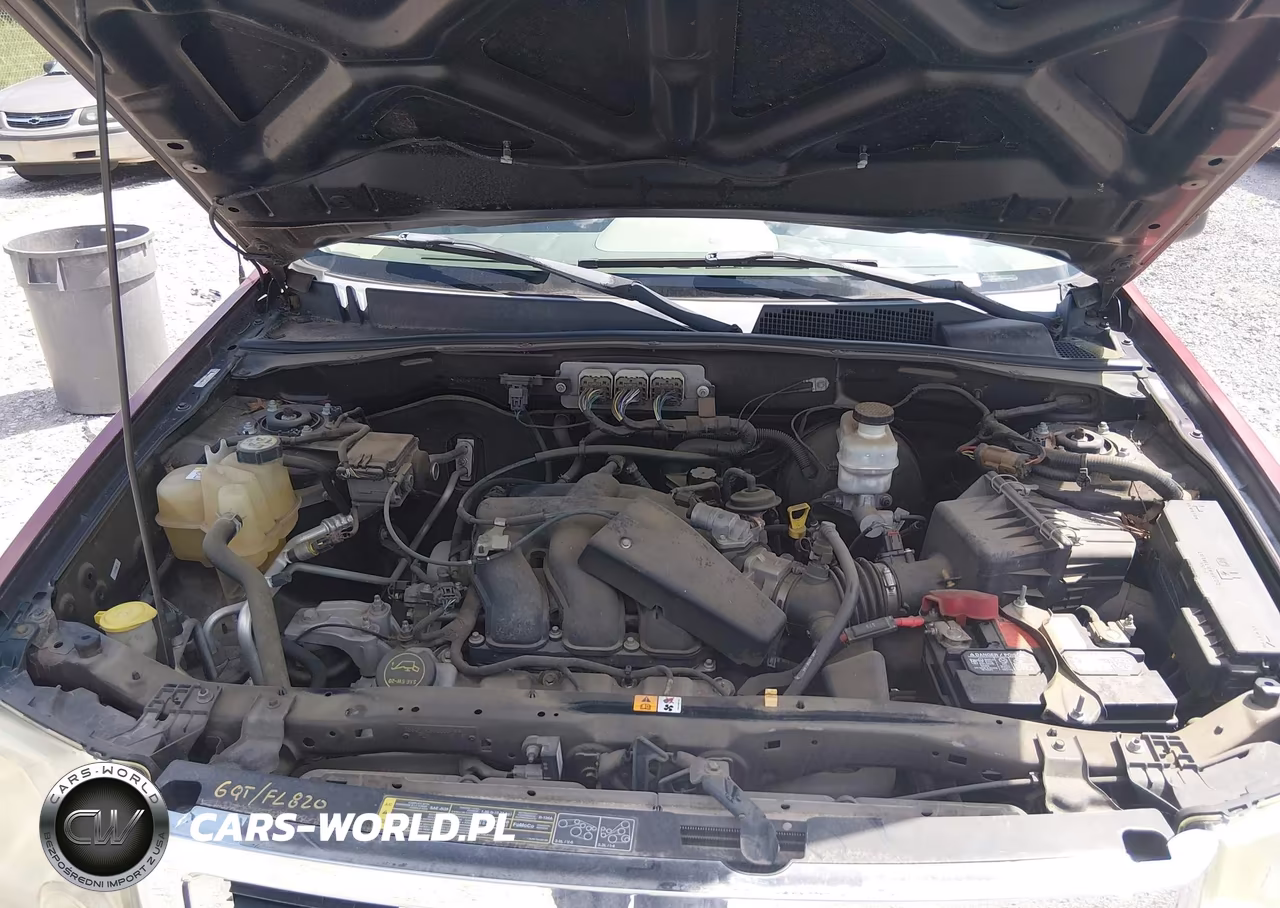 2008 Ford Escape Xlt VIN:1FMCU03148KB75465 - 10