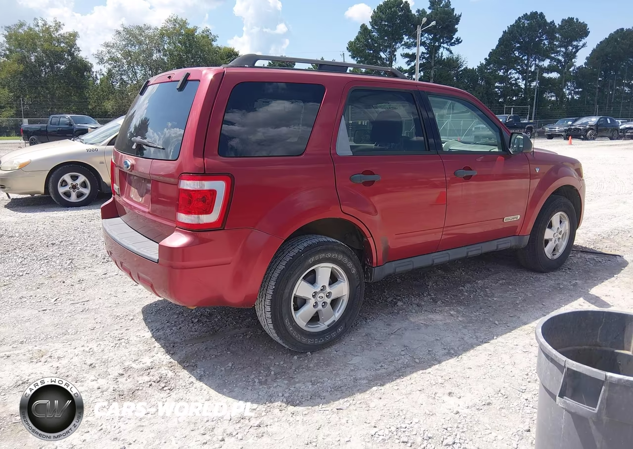 2008 Ford Escape Xlt VIN:1FMCU03148KB75465 - 4
