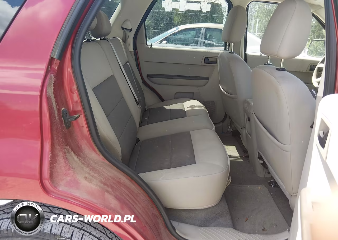 2008 Ford Escape Xlt VIN:1FMCU03148KB75465 - 8