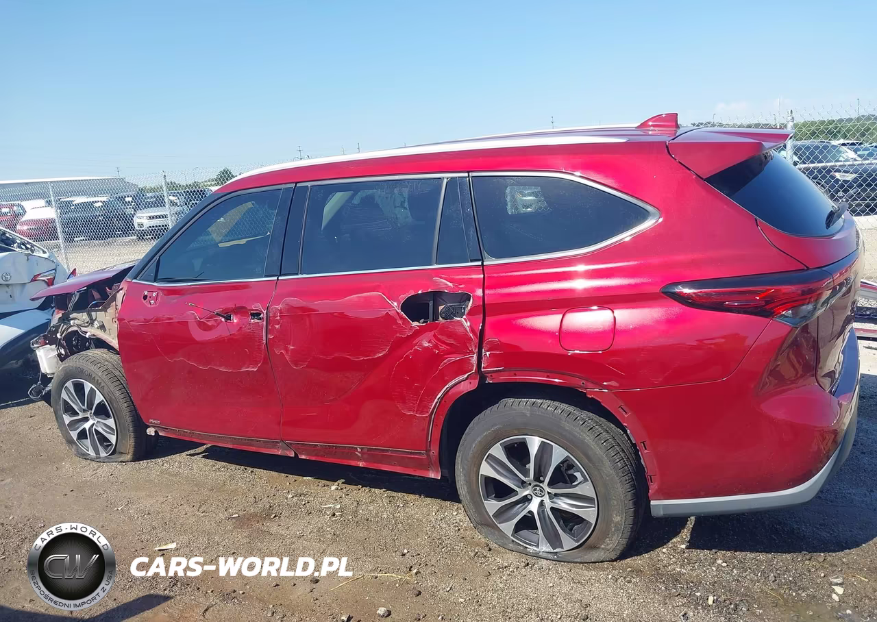 2022 Toyota Highlander Hybrid Xle VIN:5TDHBRCH1NS545373 - 15
