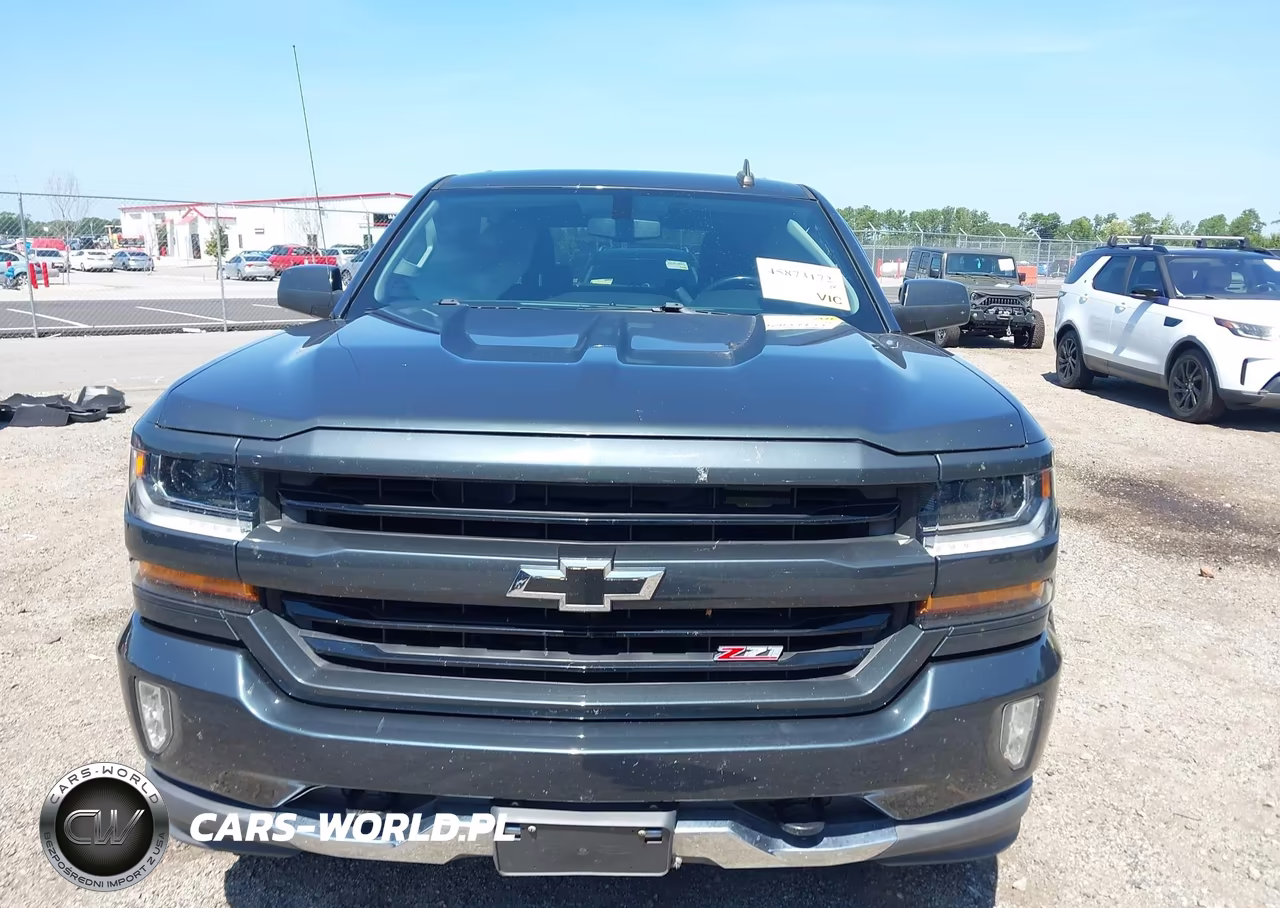 2018 Chevrolet Silverado 1500 2Lt VIN:3GCUKREC5JG360168 - 12
