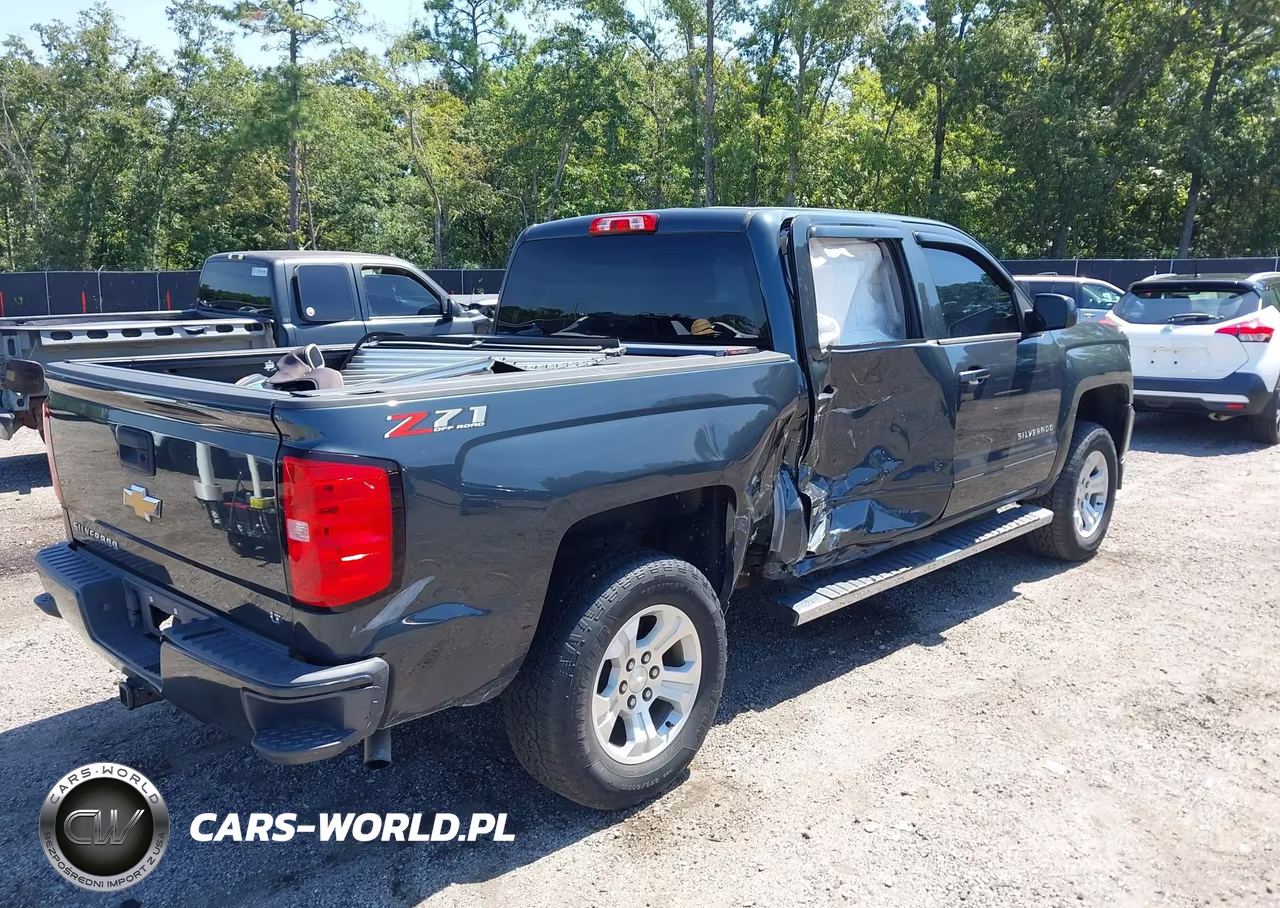 2018 Chevrolet Silverado 1500 2Lt VIN:3GCUKREC5JG360168 - 4